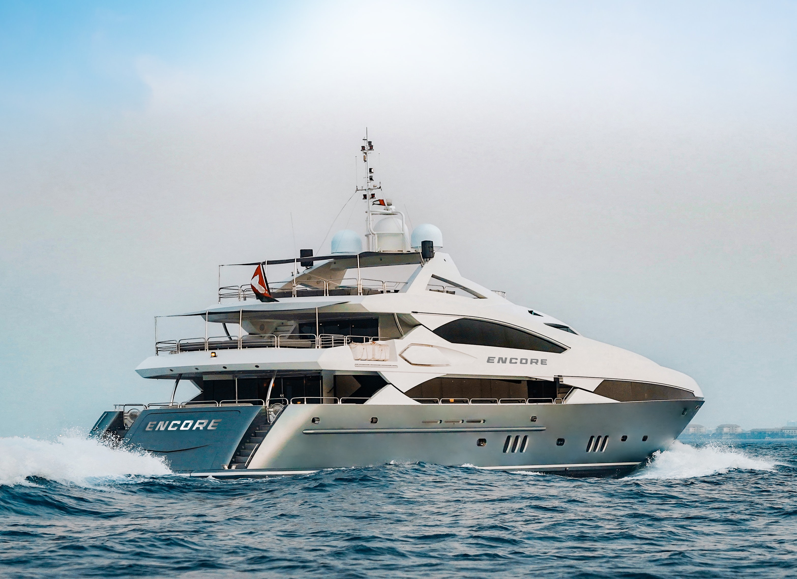 Encore - Motor Yacht available for short charter in Dubai / UAE